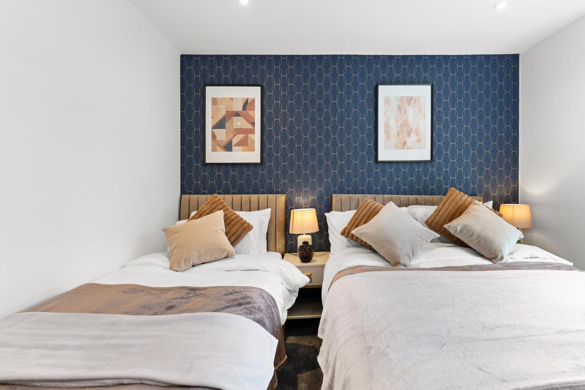 Stylish Large Leeds Apartment - Parking Экстерьер фото